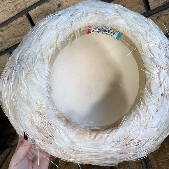 Vintage‎ mr johns feathered hat - Picture 6 of 9